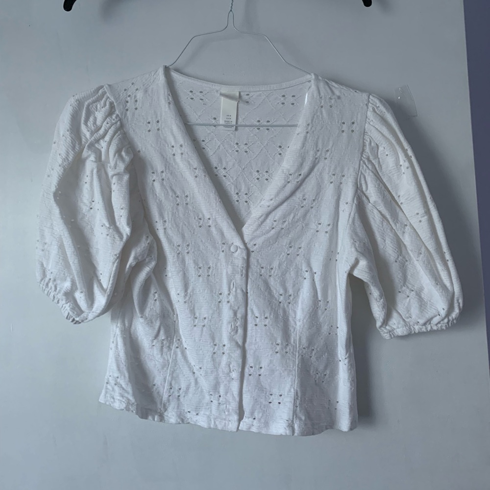 H and m top.